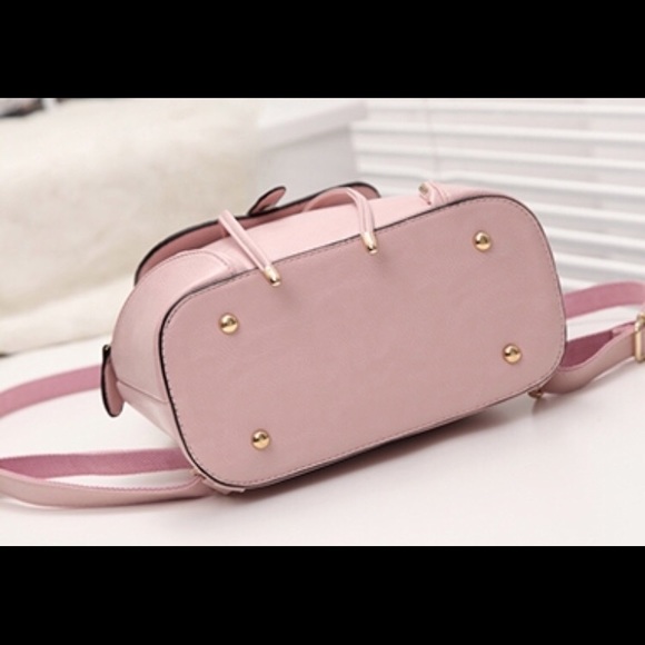 BACKPACK - Picture 5 of 6